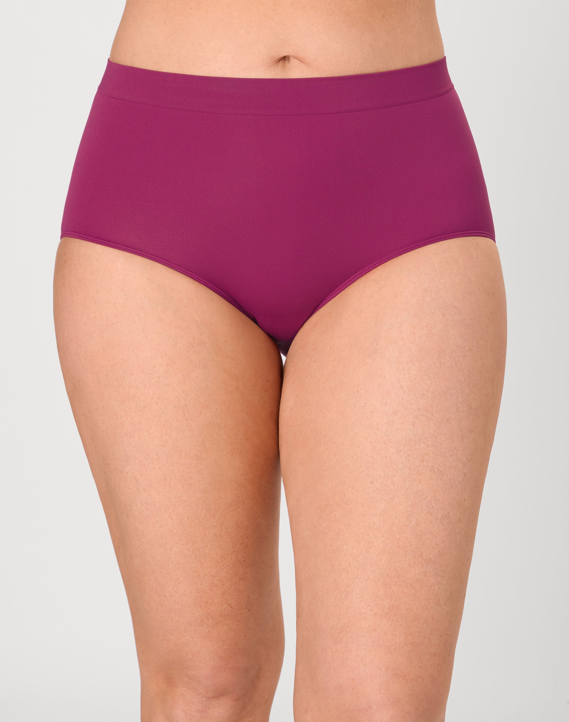 Bali One Smooth U All-Around Smoothing Underwear Brief Royal Garnet 9 Women's