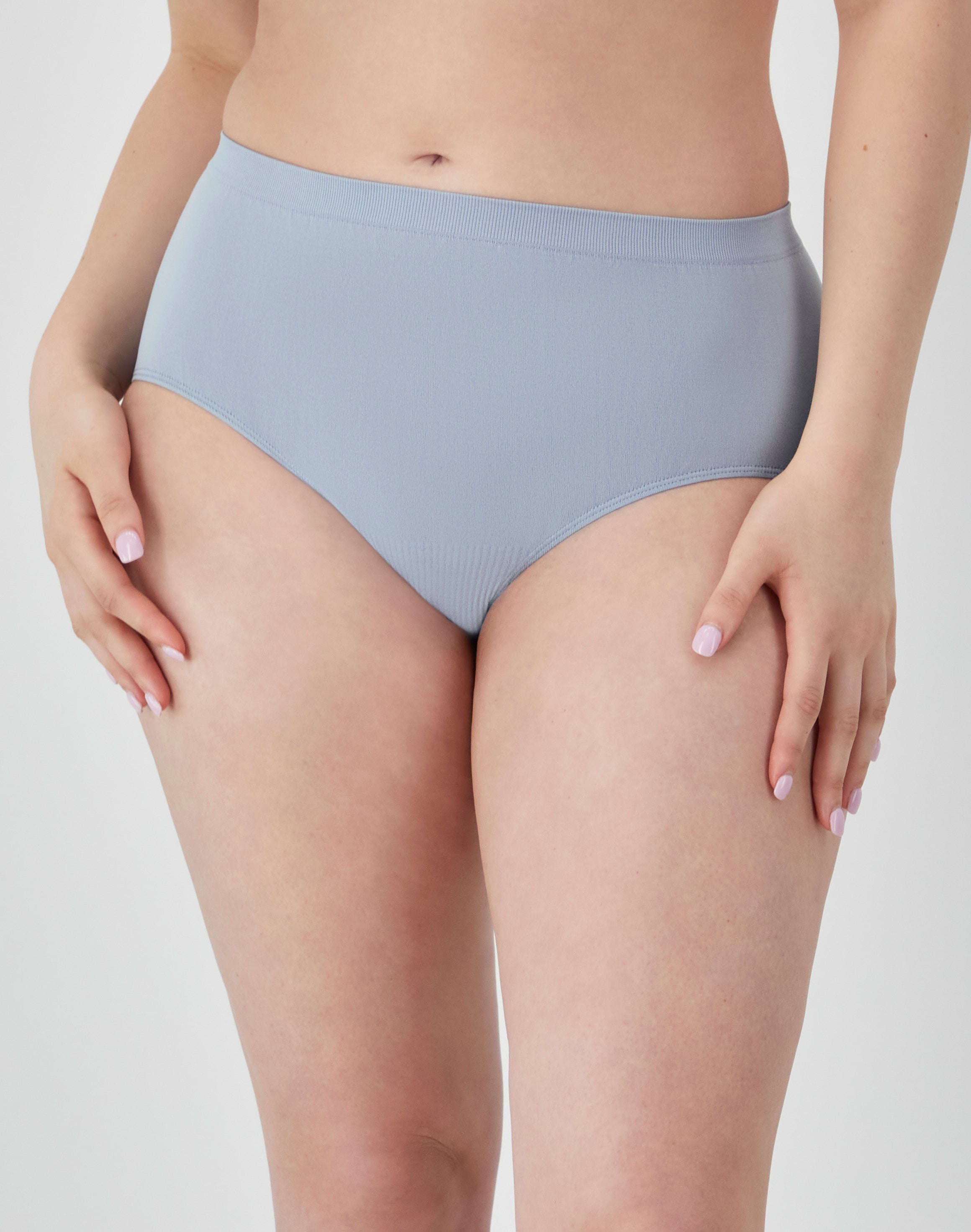 Bali Comfort Revolution Seamless Brief Silver Satin 11 Women's