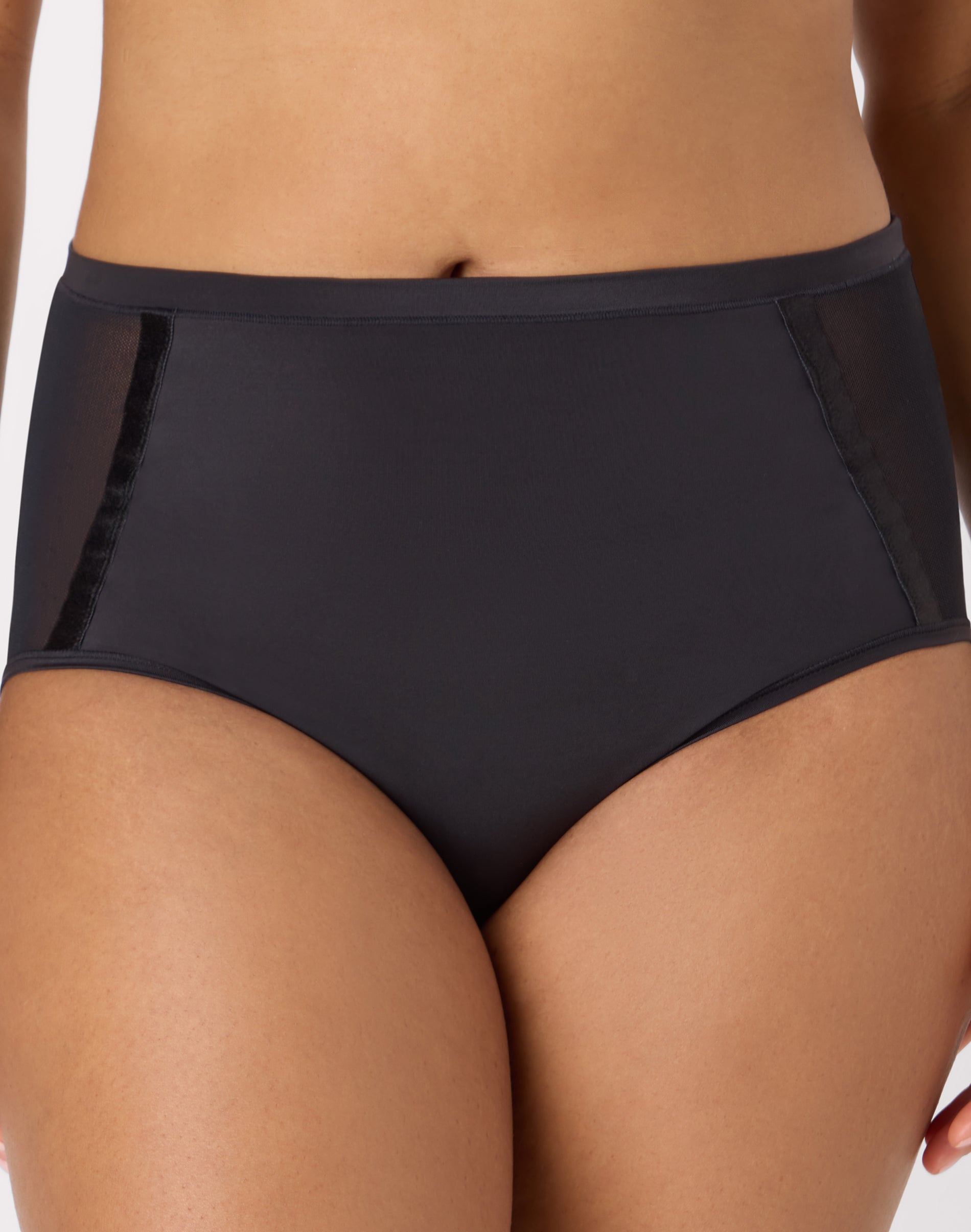 Bali Women's Underwear Brief, Flawless Fit, Moisture Wicking Black S