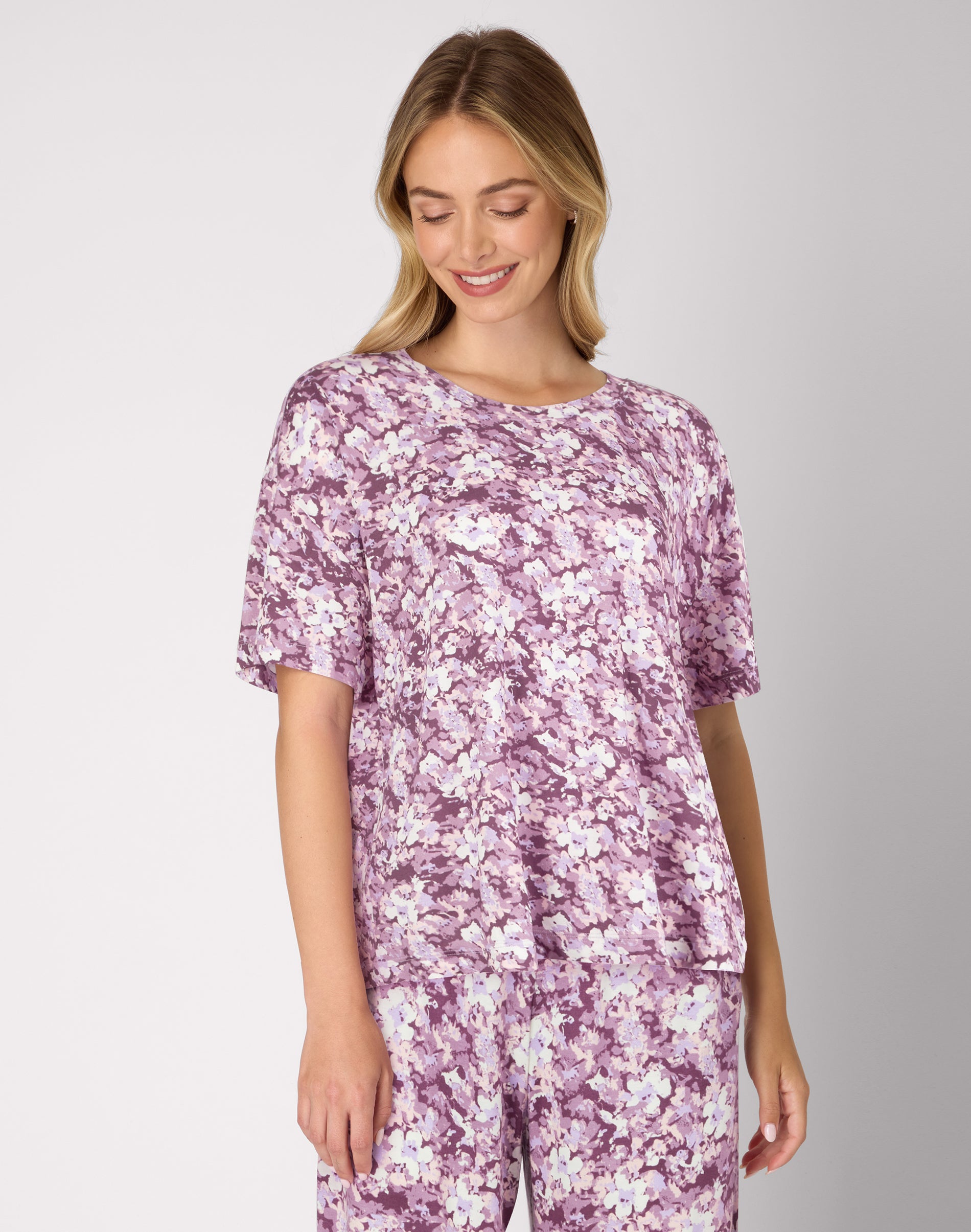 Bali Breathe Women's Pajama T-Shirt - Short-Sleeve Sleepwear Tee Currant Purple Garden Flor Prt M